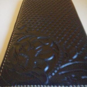 Patricia Nash tooled wallet